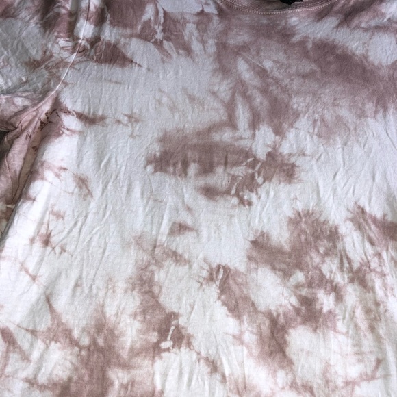 Tide dye tshirt - Picture 3 of 3